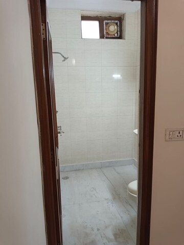 Bathroom in 2 BHK Builder Floor at Lajpat Nagar 4 – for Rent
