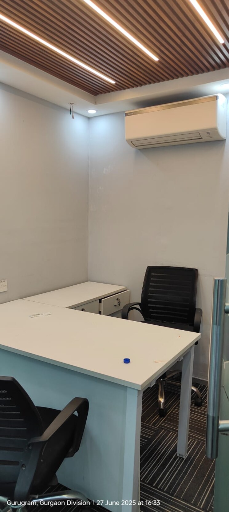 undefined, udyog vihar Commercial Office Space 2000 Sq.Ft. In Udyog Vihar Gurgaon 8923380