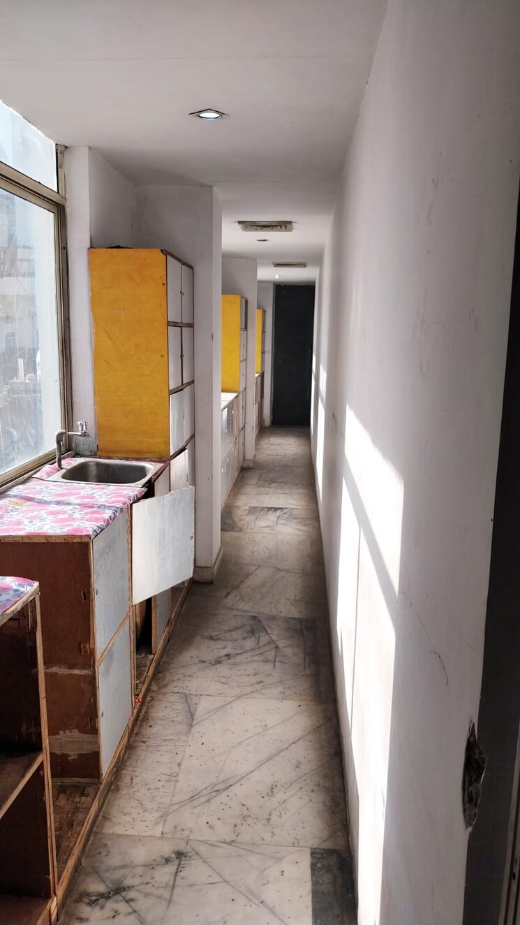 Floor Plan, udyog vihar Commercial Office Space 5000 Sq.Ft. In Udyog Vihar Gurgaon 8923389