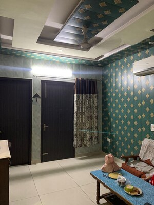 Master Bedroom in 2.5 BHK Builder Floor at Sector 10 – for Sale