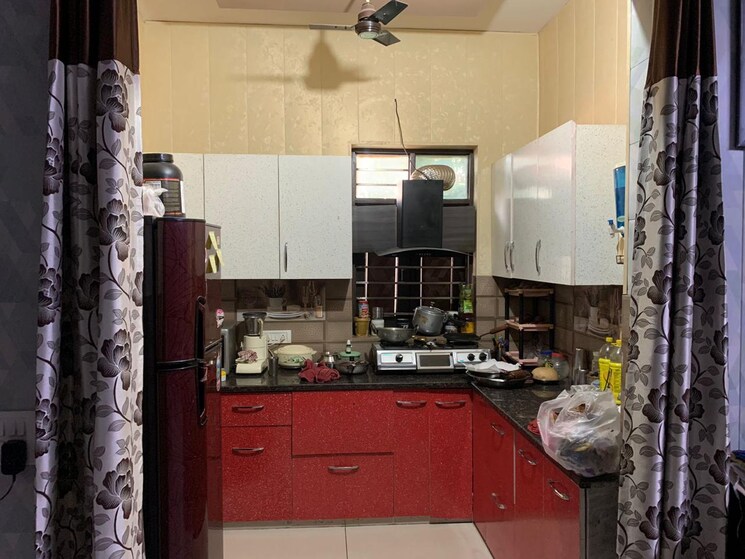 Kitchen, sector 10 2.5 Bedroom 810 Sq.Yd. Builder Floor In Sector 10 Faridabad 8923393