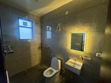 Living Room in 3 BHK Builder Floor at Sector 43 – for Rent