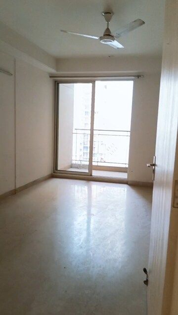 Room in 3 BHK Apartment at Bestech Park View Sanskruti, Sector 92 – for Rent