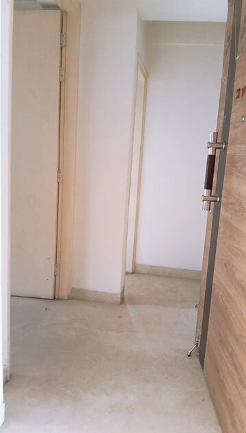 Room in 3 BHK Apartment at Bestech Park View Sanskruti, Sector 92 – for Rent