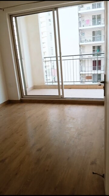 Room in 3 BHK Apartment at Bestech Park View Sanskruti, Sector 92 – for Rent