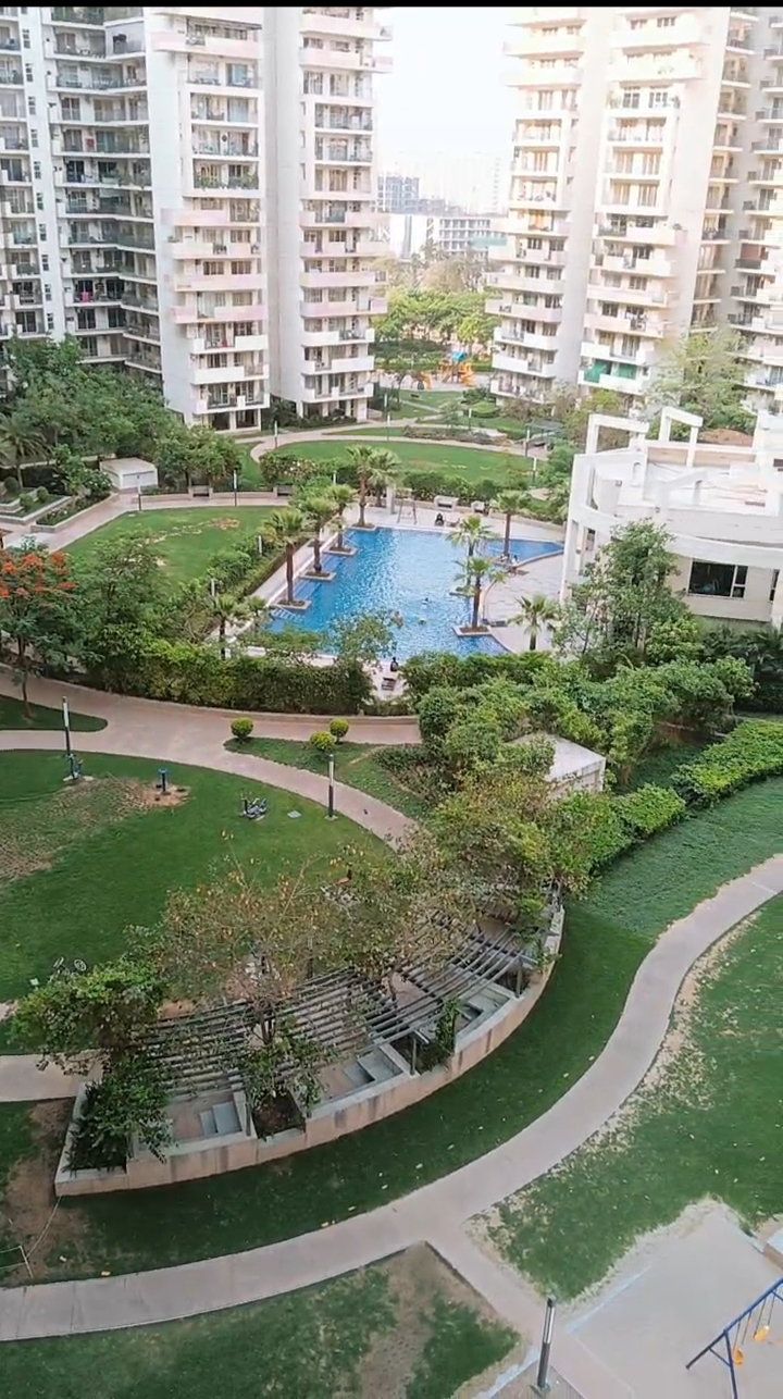 3 BHK + Servant Room Apartment For Rent in Bestech Park View Sanskruti