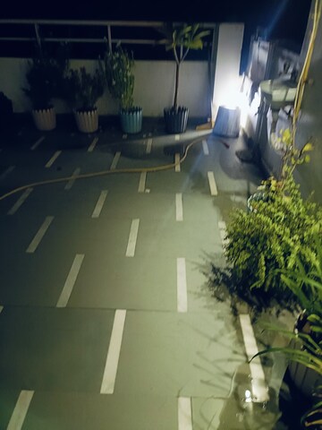 Master Bedroom in 1 BHK Builder Floor at Ansal Plaza Sector-23, Sector 23 – for Rent