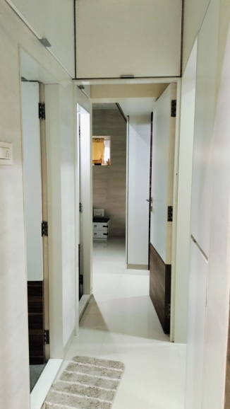 2 BHK + Pooja Room Apartment For Rent in Mathew Mansion