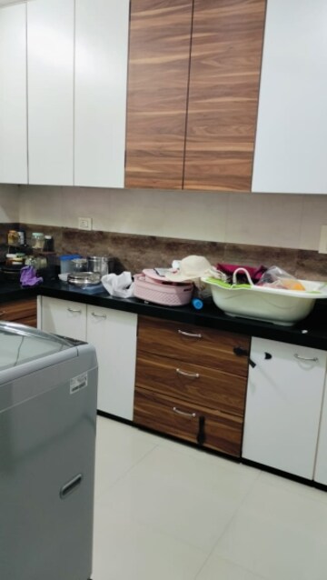 Kitchen in 2 BHK Apartment at Mathew Mansion, Ic Colony – for Rent