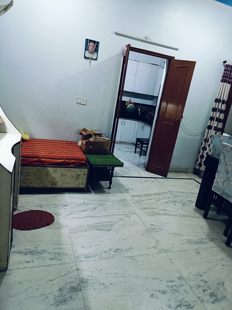 Living Room, ansal-plaza-sector-23 1 Bedroom 2700 Sq.Ft. Builder Floor In Sector 23 Gurgaon 8923526