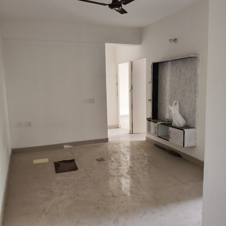 Room, suncity-avenue-102 2 Bedroom 532 Sq.Ft. Apartment In Sector 102 Gurgaon 8923532