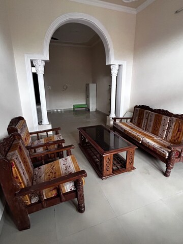 Living Room in 2 BHK Builder Floor at Ansal Plaza Sector-23, Sector 23 – for Rent