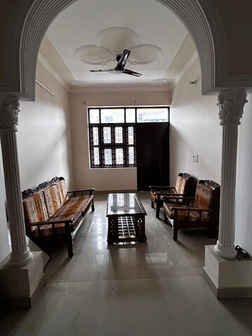 Living Room in 2 BHK Builder Floor at Ansal Plaza Sector-23, Sector 23 – for Rent