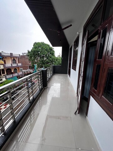 Balcony in 2 BHK Builder Floor at Ansal Plaza Sector-23, Sector 23 – for Rent