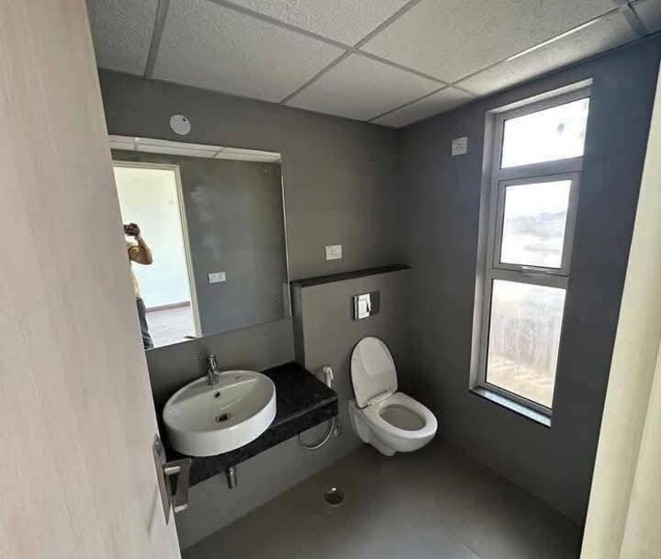 Bathroom, mapsko-mount-ville 3 Bedroom 1490 Sq.Ft. Apartment In Sector 79 Gurgaon 8923546