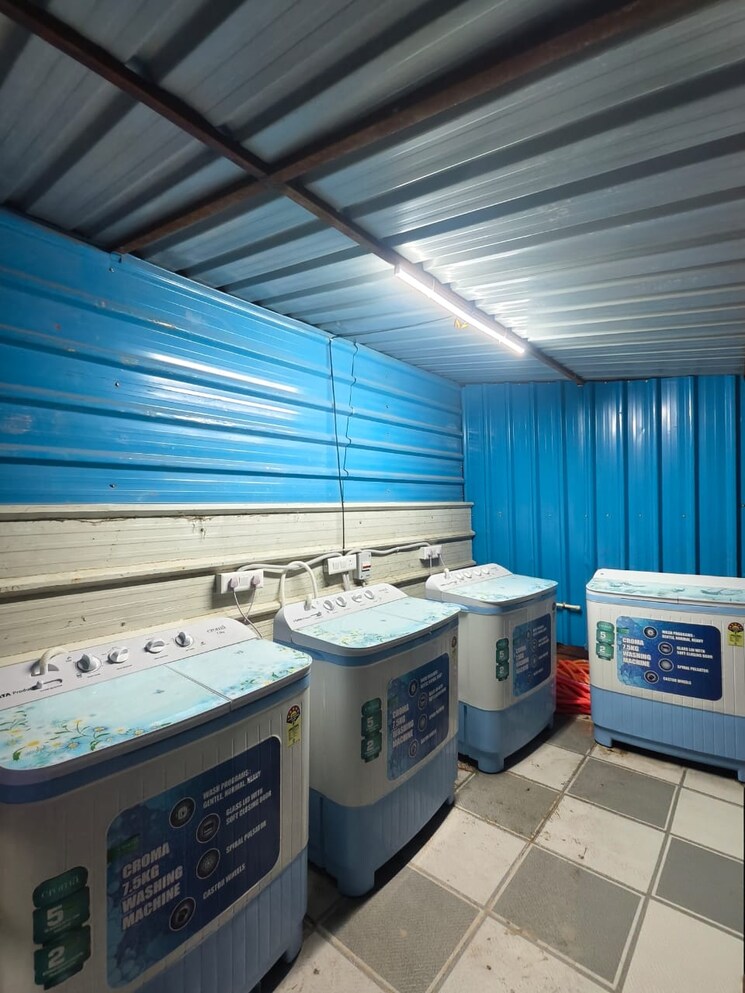 Master Bedroom, ansal-plaza-sector-23 Pg For Boys & Girls In Sector 23 8923550