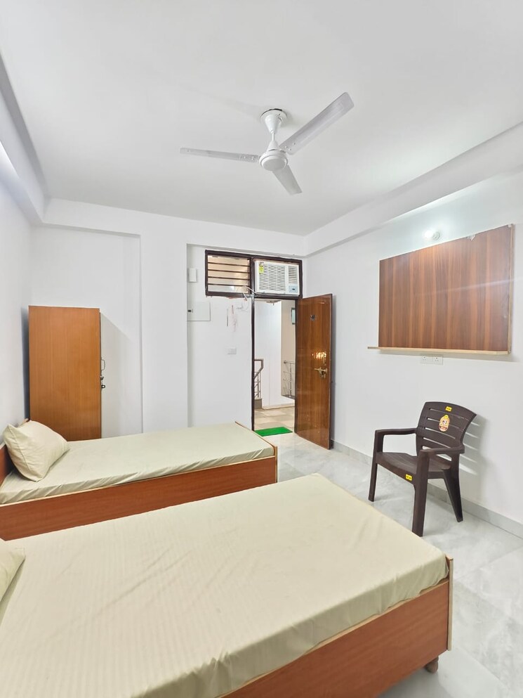 Bedroom, ansal-plaza-sector-23 Pg For Boys & Girls In Sector 23 8923550