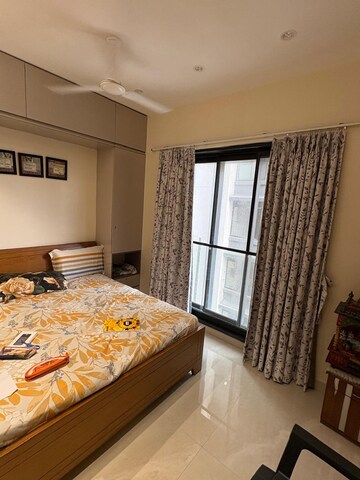 Bedroom in 3 BHK Apartment at Khar West – for Sale
