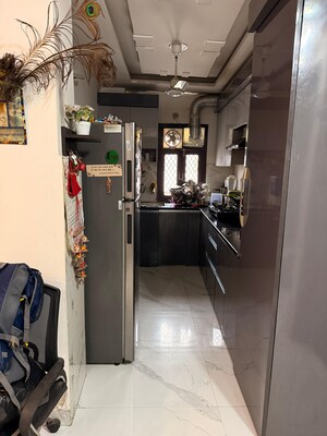 Gym in 3 BHK Builder Floor at Uttam Nagar – for Sale