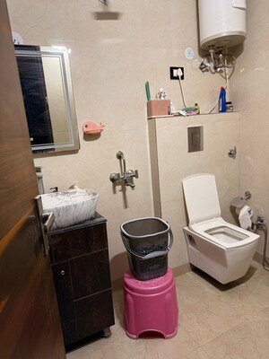 Master Bedroom in 3 BHK Builder Floor at Uttam Nagar – for Sale