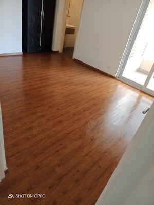 Room in 3 BHK Apartment at Tulip Violet, Sector 69 – for Sale