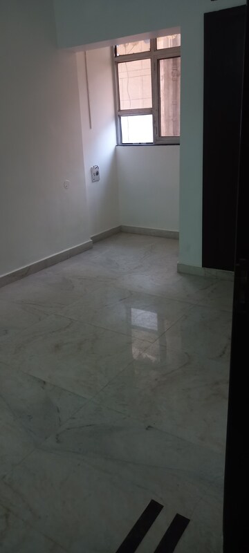 Bedroom in 3 BHK Apartment at Ip Extension – for Rent