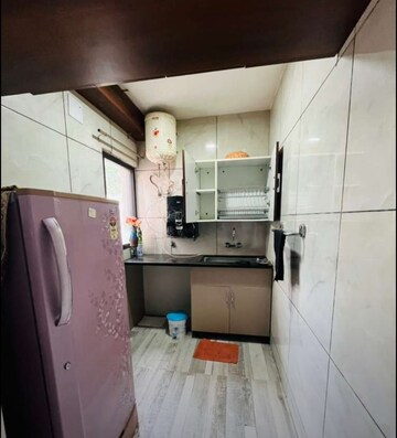 Kitchen in 2 BHK Builder Floor at Sector 44 – for Rent