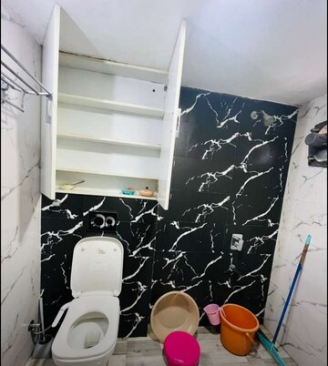 Master Bedroom in 2 BHK Builder Floor at Sector 44 – for Rent
