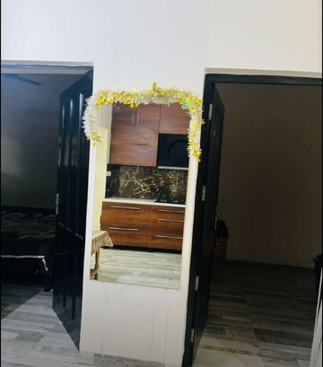 Bedroom in 2 BHK Builder Floor at Sector 44 – for Rent