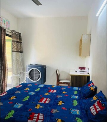 Bedroom in 2 BHK Builder Floor at Sector 44 – for Rent