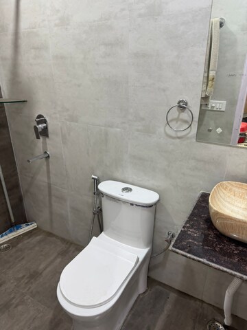 Master Bedroom in 3 BHK Builder Floor at Greater Kailash I – for Rent