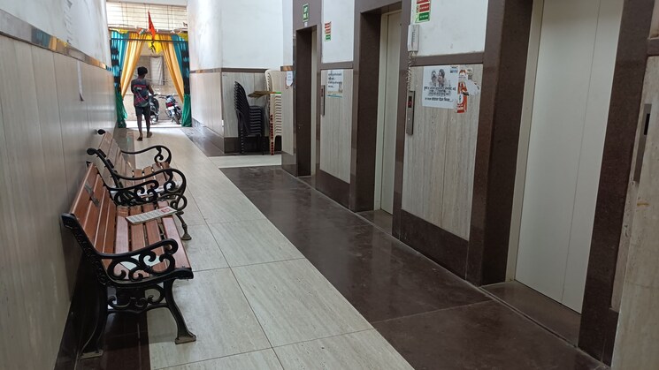  Parking, satyam-chs-goregaon-west 1 Bedroom 620 Sq.Ft. Apartment In Goregaon West Mumbai 8923636