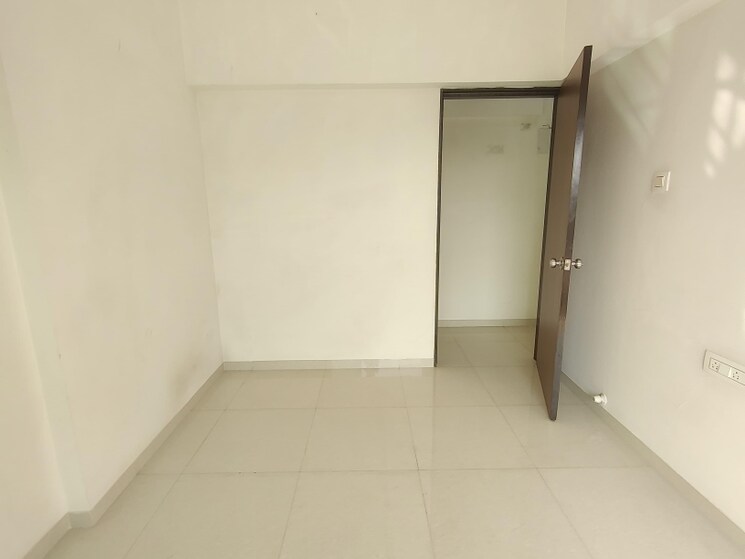 Room, vrishi-complex 2 Bedroom 700 Sq.Ft. Apartment In Ic Colony Mumbai 8923643