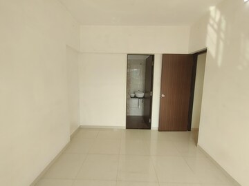 Room in 2 BHK Apartment at Vrishi Complex, Ic Colony – for Rent