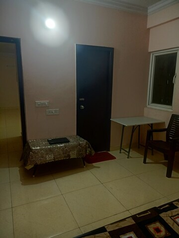 Furnished Amenities in  Pg at Noida Central – for Rent