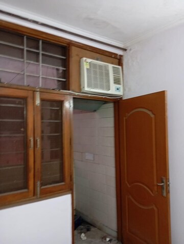 Bedroom in 1 BHK Builder Floor at Chittaranjan Park – for Rent