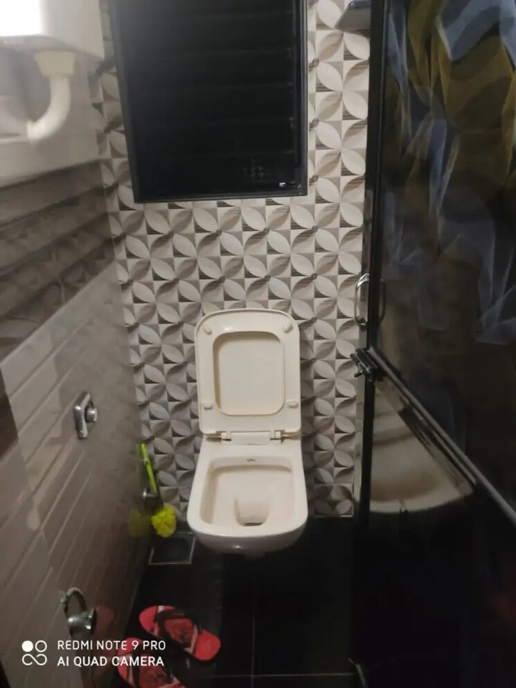 Bathroom, silver-arch-goregaon-west 1 Bedroom 680 Sq.Ft. Apartment In Goregaon West Mumbai 8923663