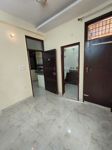 Room in 2 BHK Builder Floor at Ashok Nagar – for Sale