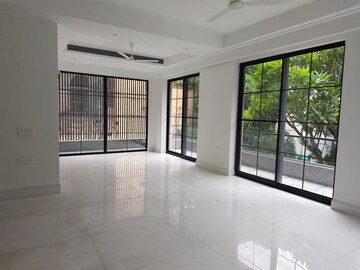 3 BHK Builder Floor For Rent in Defence Colony