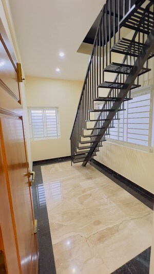  5 BHK Independent House at Banashankari 6th Stage – for Sale