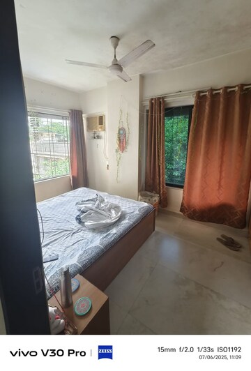 Bedroom in 1 BHK Apartment at Prabhat Residency Santacruz, Santacruz East – for Rent