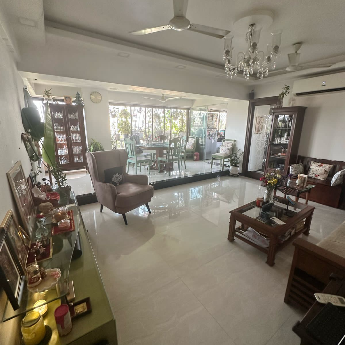 3 BHK + Pooja Room,Study Room Apartment For Rent in Oxford Apartments Bandra West