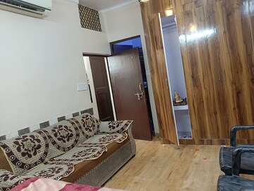 Living Room in 1 RK Apartment at Bihari Colony – for Rent