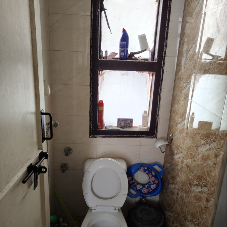 Bathroom, gnida-lohiya-enclave-omicron-1a 2 Bedroom 1127 Sq.Ft. Apartment In Omicron I Greater Noida Greater Noida 8923721