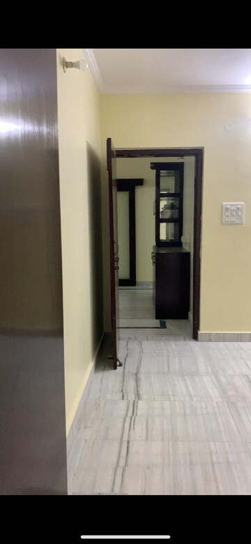 Building Lobby in 3 BHK Penthouse at Mahanagar – for Rent