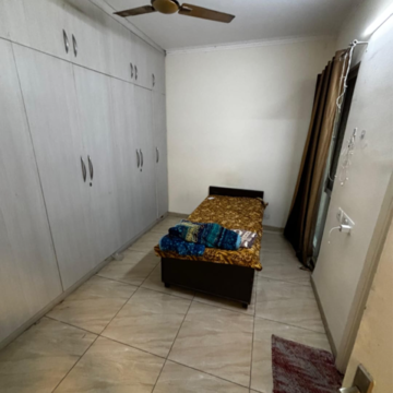 Bedroom in 3 BHK Apartment at Gaur Atulyam, Omicron I Greater Noida – for Rent
