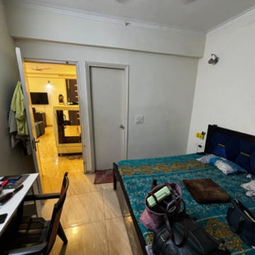 Team Area in 3 BHK Apartment at Gaur Atulyam, Omicron I Greater Noida – for Rent