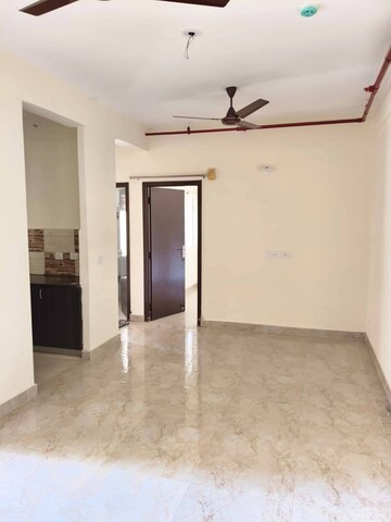 2 BHK Apartment For Sale in Ajnara Grand Heritage, Sector 74