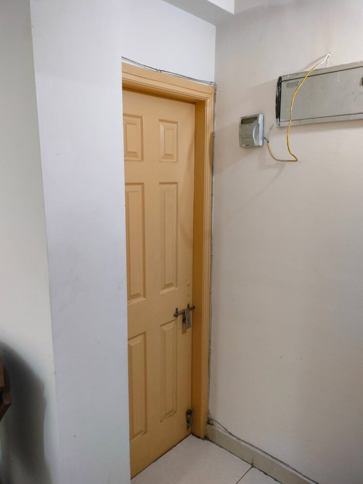 Room, express-zenith 2 Bedroom 1085 Sq.Ft. Apartment In Sector 77 Noida 8923810