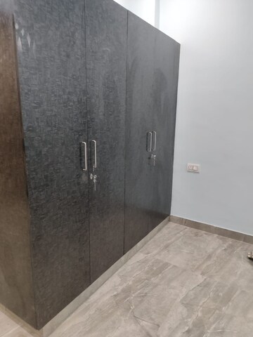 Room in 3 BHK Apartment at Tulip Orange, Sector 70 – for Rent